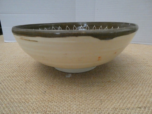 069 Cereal bowl
