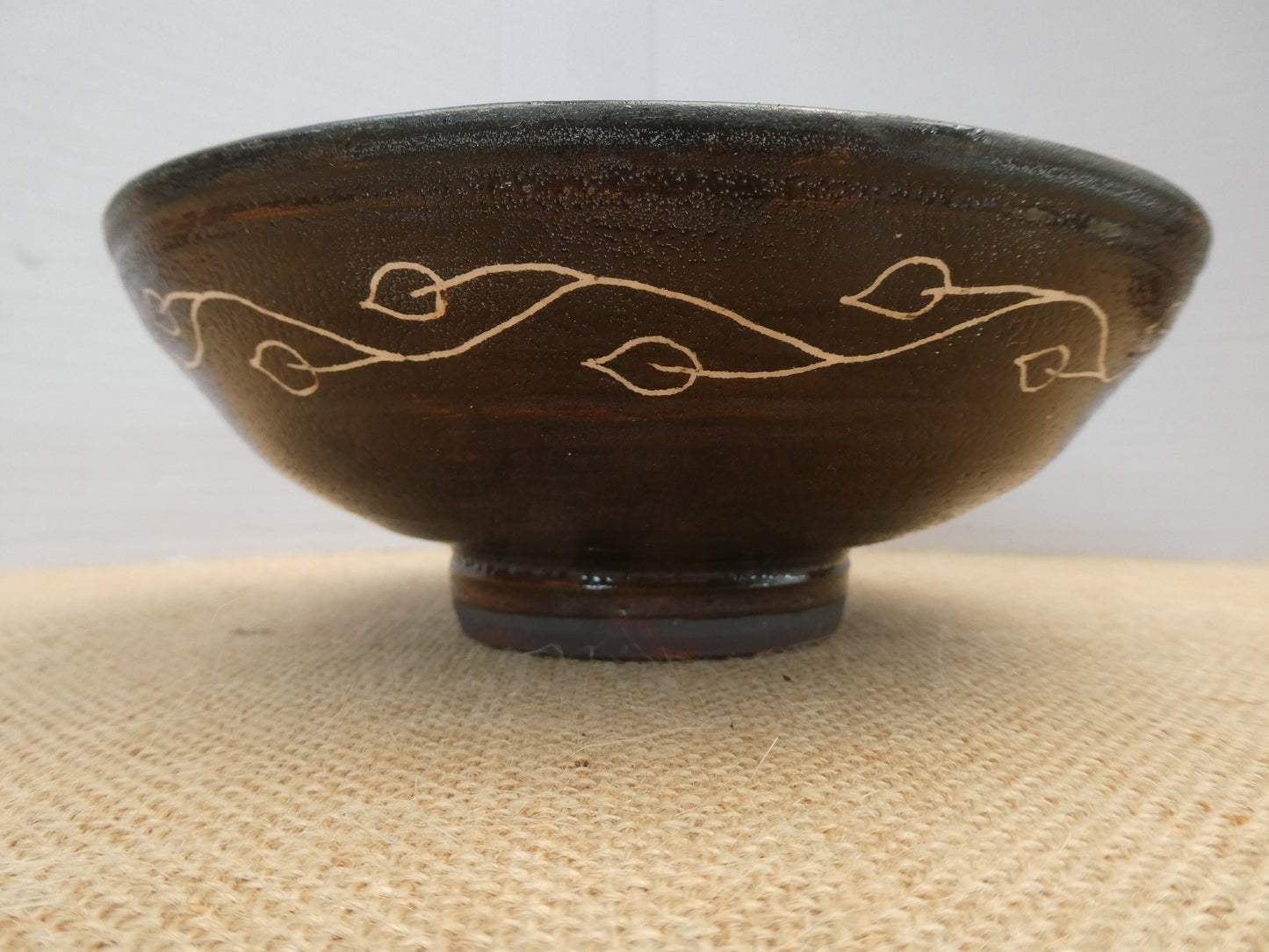 083 Cobalt glazed spaghetti bowl