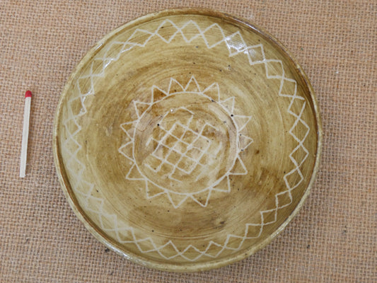 102  Relish bowl with blemish
