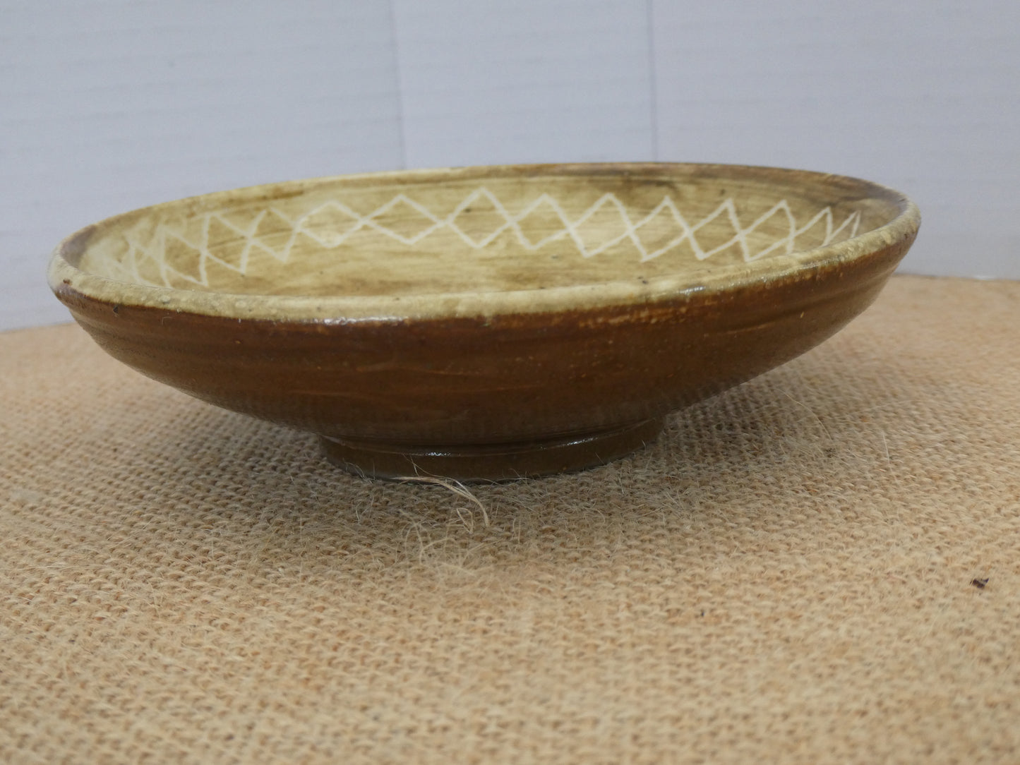 102  Relish bowl with blemish